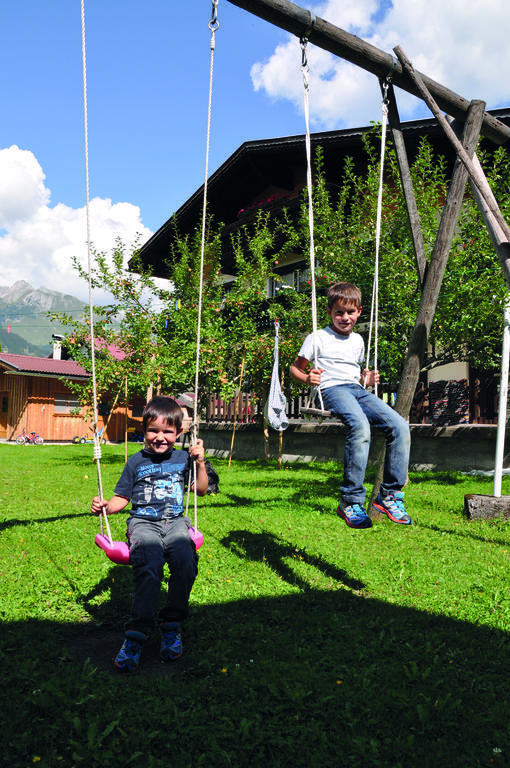 Apartment Haus Freispitzblick Bach (Tyrol)