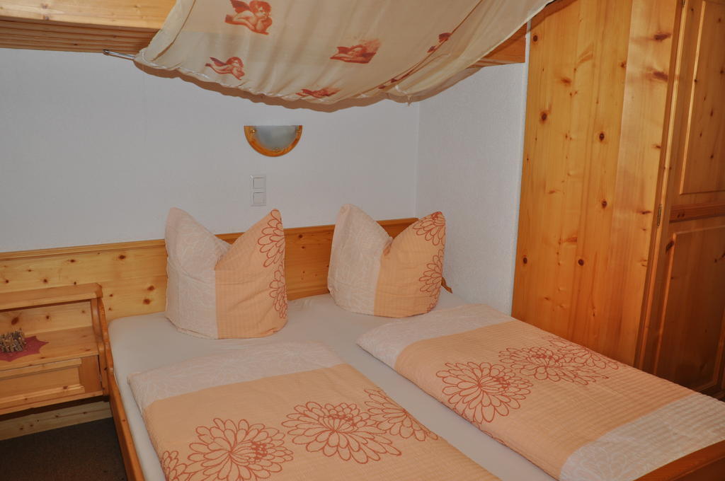 Apartment Haus Freispitzblick Bach (Tyrol)